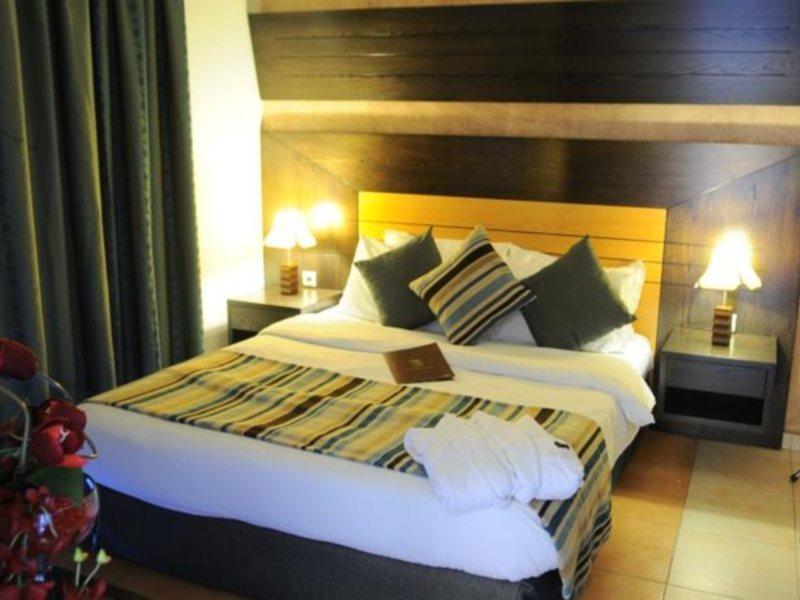 Sun Hills Suites Hotel Jounieh Dış mekan fotoğraf