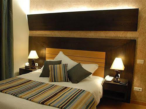 Sun Hills Suites Hotel Jounieh Dış mekan fotoğraf
